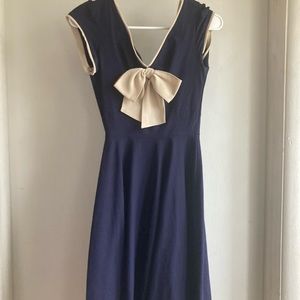 Navy blue and tan 1950s vintage reproduction dress